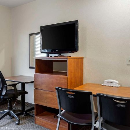 Woodspring Suites Raleigh Garner Edmondson ภายนอก รูปภาพ