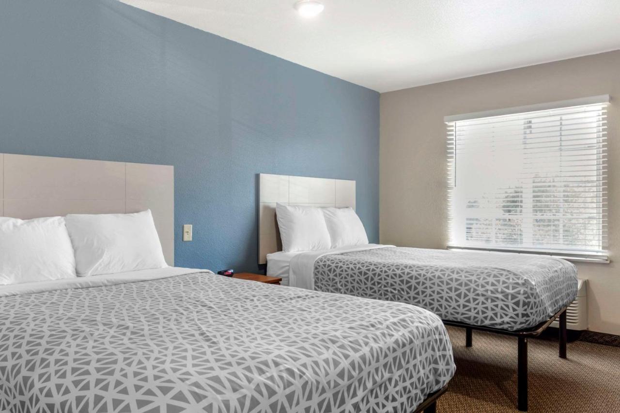 Woodspring Suites Raleigh Garner Edmondson ภายนอก รูปภาพ