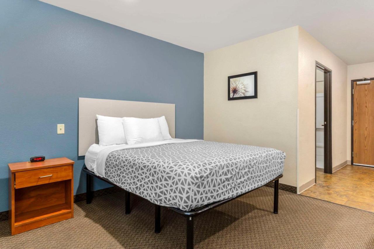 Woodspring Suites Raleigh Garner Edmondson ภายนอก รูปภาพ