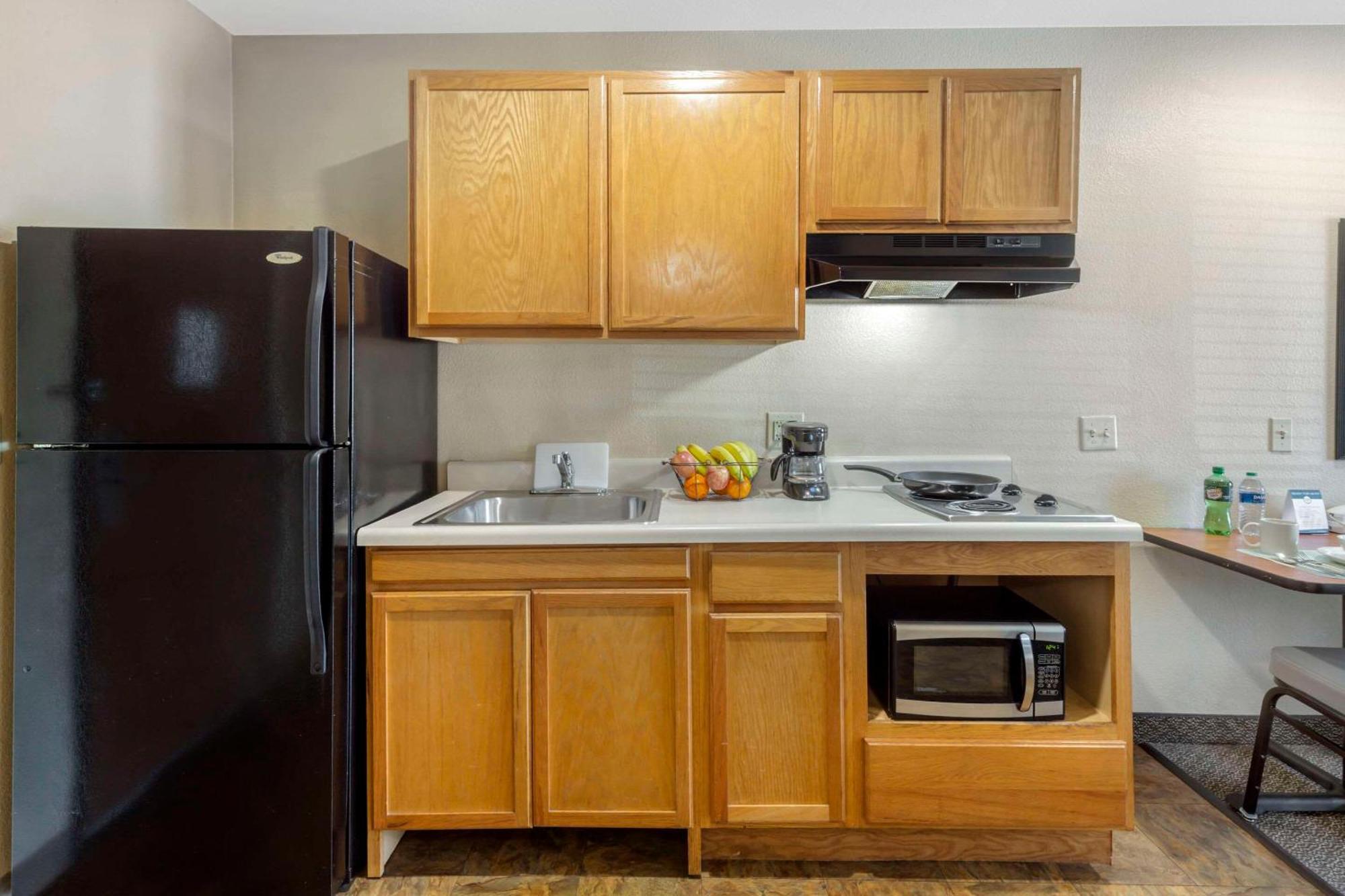 Woodspring Suites Raleigh Garner Edmondson ภายนอก รูปภาพ