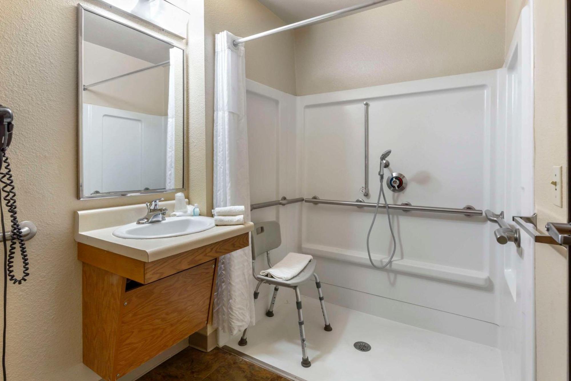 Woodspring Suites Raleigh Garner Edmondson ภายนอก รูปภาพ