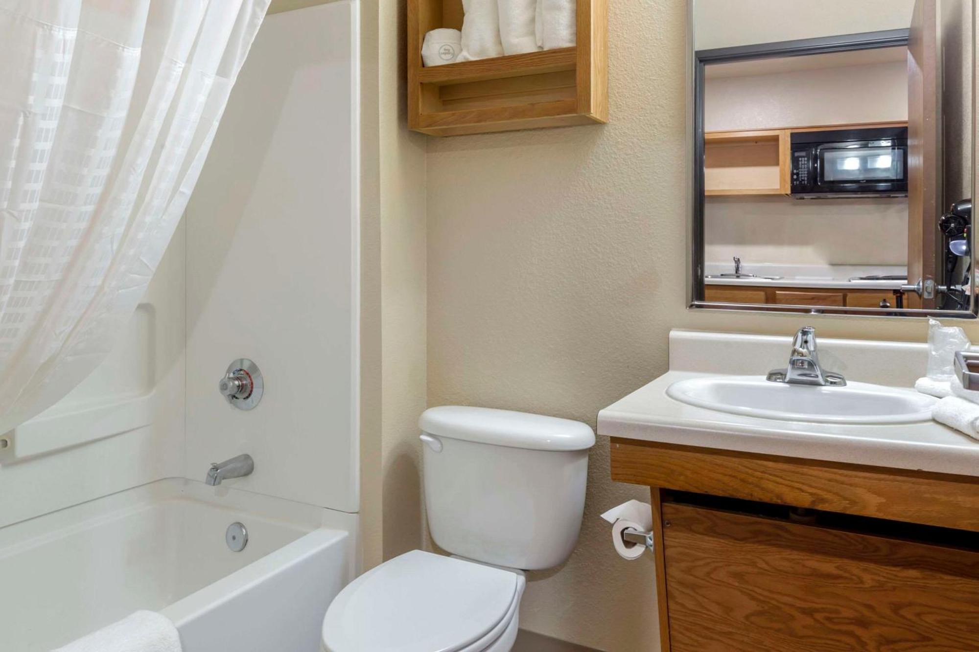 Woodspring Suites Raleigh Garner Edmondson ภายนอก รูปภาพ